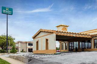 Hotel Quality Inn & Suites