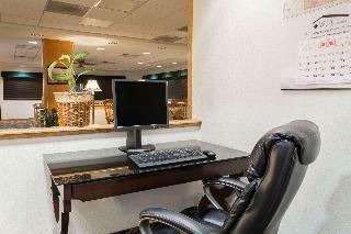 Hotel Super 8 By Wyndham Alma