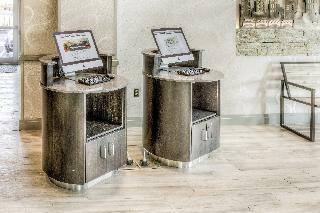 Hotel Staybridge Suites University Area Osu