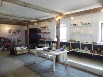 Bed & Breakfast Red Bird Farm