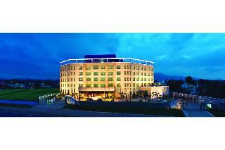 Hotel Grand Estancia