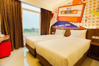 Hotel Front One Purwodadi