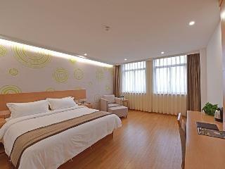 Hotel Greentree Inn Tongxiang Chongfuzhen World Fur Cent