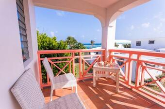 Apartamento Coralito Bay Suites & Villas