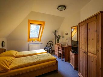 Bed & Breakfast G�stehaus Pointner