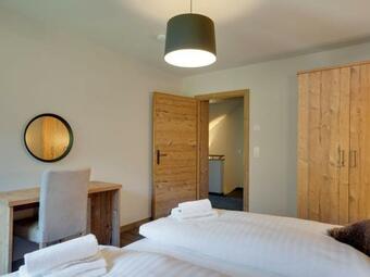 St�dtisches Ferienhaus In Hollersbach Im Pinzgau Mit Garten