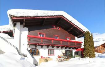 Stunning Apartment In Saalfelden With
