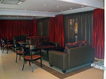 Safari Lodge Hotel & Convention Centre