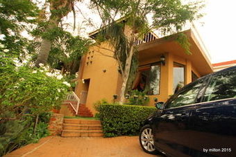 Hostal Sunset Ridge Guest House