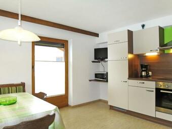 Apartment Prader - Suz265