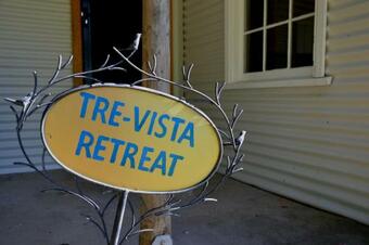 Tre-vista Lane Retreat