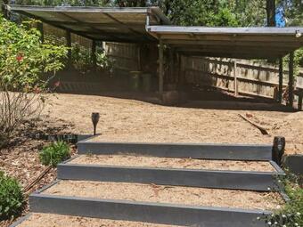 Fernbrook Escape The City Secluded And Serene Bushland Property With Babbling Creek Free Wine On Arrival