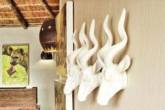 Lodge Kambaku River Sands