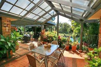 Illalangi - Views, Pool, Walk To Beach