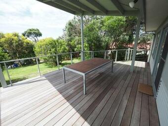 27 Beach Parade Sandy Point