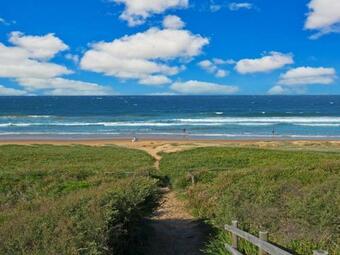 Beachway - Beach Access At End Of Street