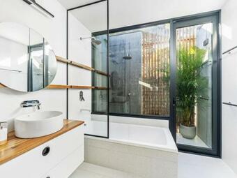 Estuary House Basin View 4pm Check Out Sundays