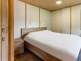 Beautiful House Near A Well-known Horse Riding Place!