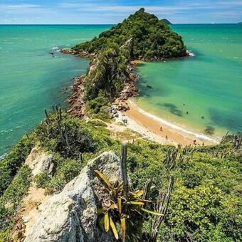 Hostal Pousada A Casa Do Bom Pastor B�zios