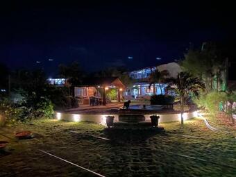 Casa Tropical Breeze Beira Mar De Gra�andu Por Carpediem