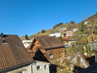 Zentral, Mittendrin Im Sch�nen Urn�sch