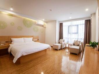 Greentree Inn Guangyuan Wanda Plaza Hotel