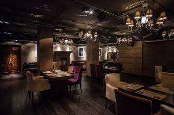 Hotel Complex Crystall