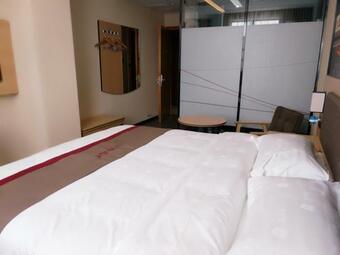 Thank Inn Plus Hotel Hubei Suizhou Zengdu District Mingzhu Plaza