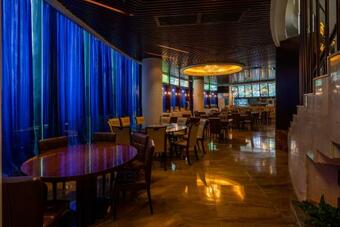 King Royal Hotel Yunfu