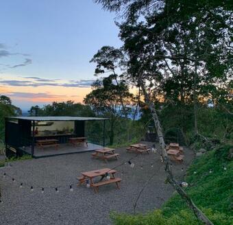 Refugio Del Bosque Glamping