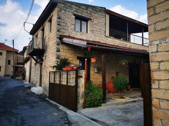 Unique Traditional Palace House Pachna