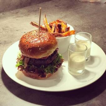 Hostal Lu?n� Penzion