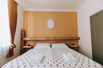 Hostal Penzion Lederer