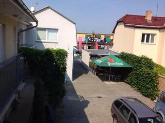 Hostal Penzion Rodos - Caf�