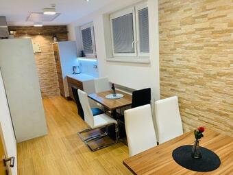 Hostal V�?inka 719