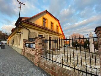 Hostal Penzion Lacasa