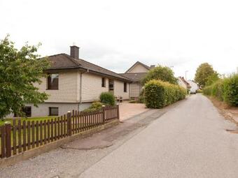 Sunny Apartment In Brad Driburg With Garden And Terrace