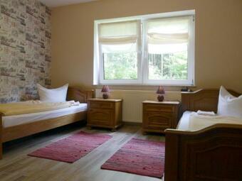 Hostal G�sthaus Zimmer Frei