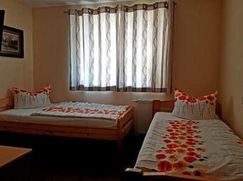 Hostal Pension Zum Wildsch�tz