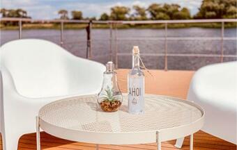 Beautiful Ship/boat In Havelsee W/ 1 Bedrooms