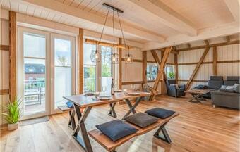 Awesome Apartment In Langenhorn With Wifi And 2 Bedrooms