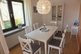 S29-5 - Moderne Ferienwohnung F�r Ihren Urlaub In R�bel An Der M�ritz