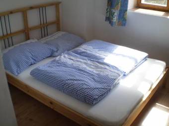 Hostal Penzion Z�mek Le?any