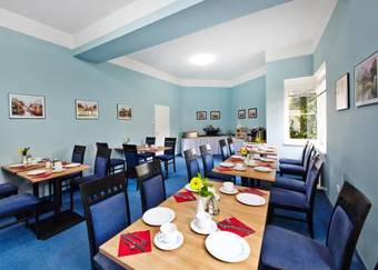 Hotel Tulipan Pruhonice