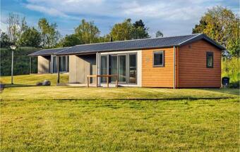 Awesome Home In S�sel W/ Wifi And 2 Bedrooms