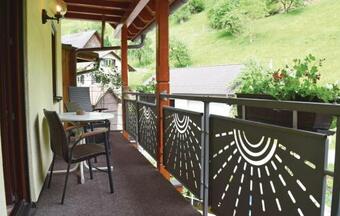 Two-bedroom Apartment In B. Peterstal-griesbach