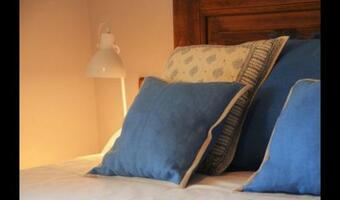 Biosca Villa Sleeps 10 With Pool