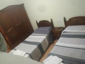 Hostal Rural De Estopi�an