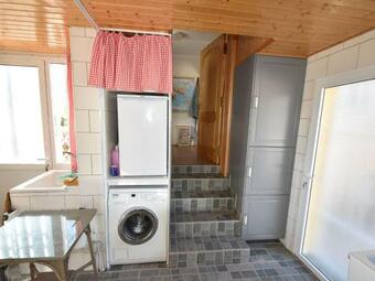 Comfortable Holiday Home With Swimming Pool In Valencia