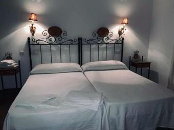 Hostal Casa Rural La Valerosa